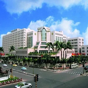 5* Hotel Ruposhi Bangla
